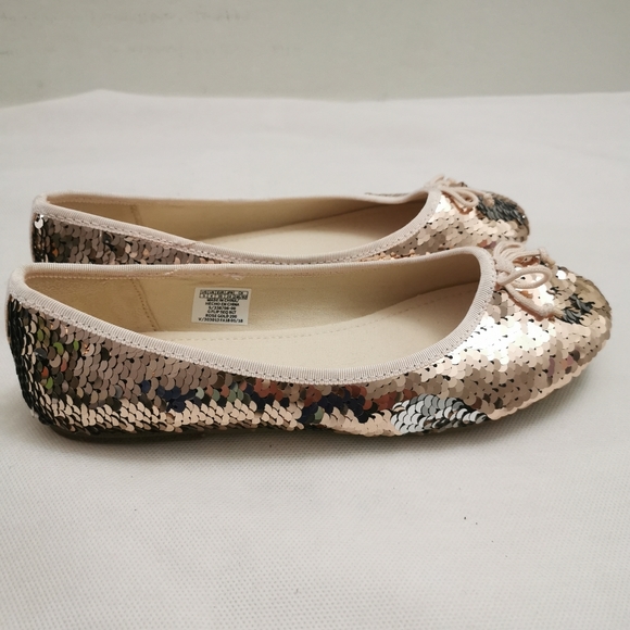 Gap  Flip Sequin Ballet Flats - Picture 4 of 9